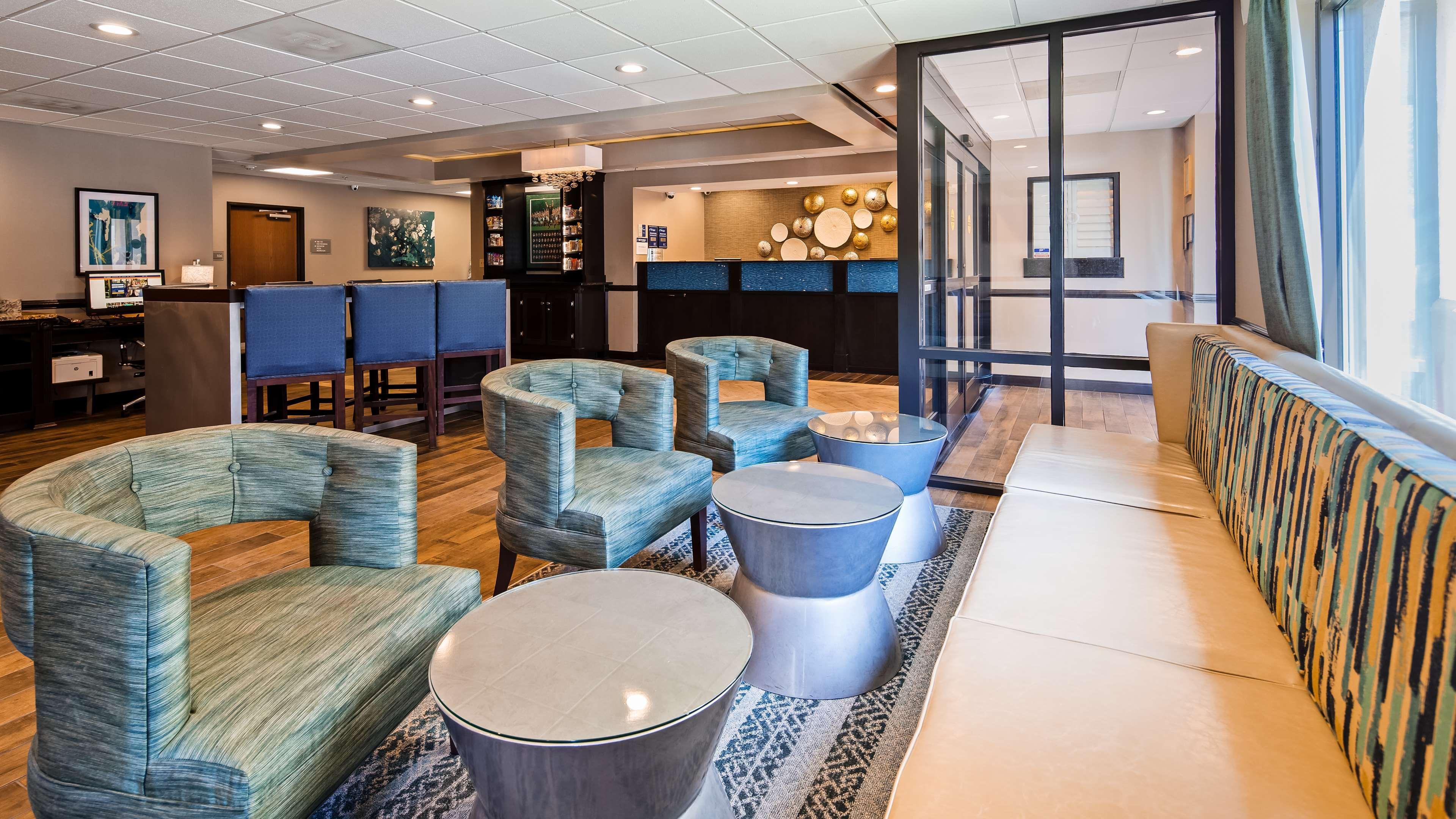Best Western Augusta West Exterior photo