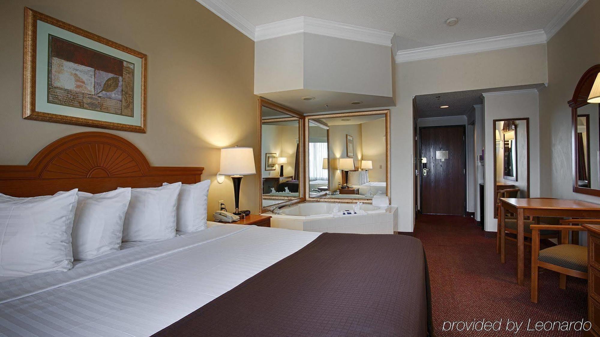 Best Western Augusta West Exterior photo