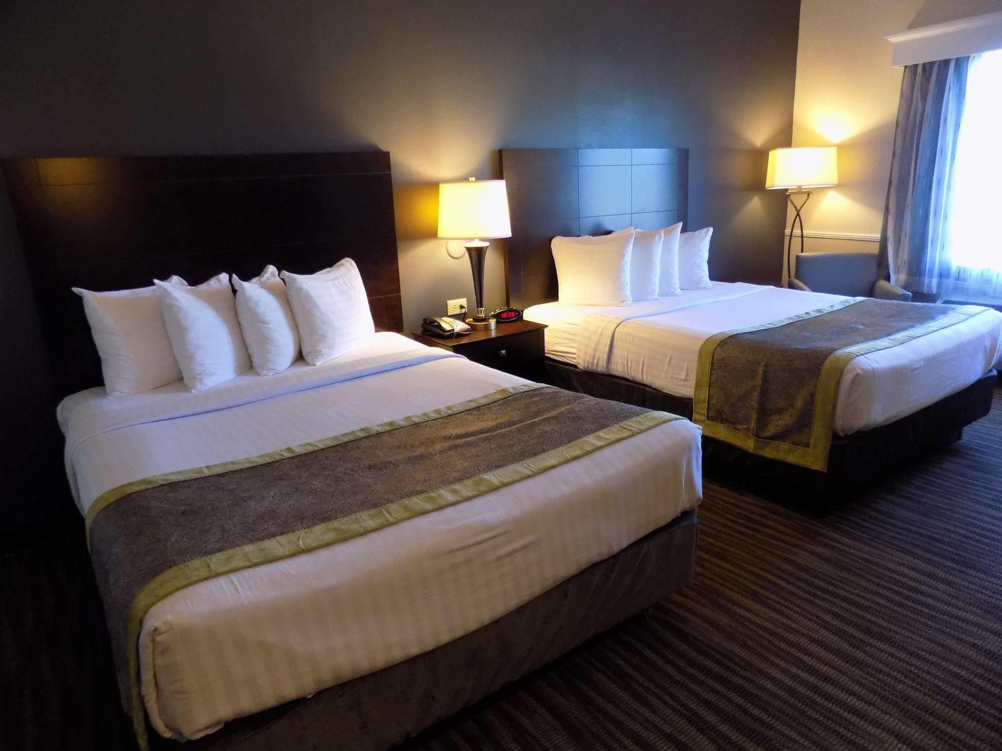 Best Western Augusta West Exterior photo